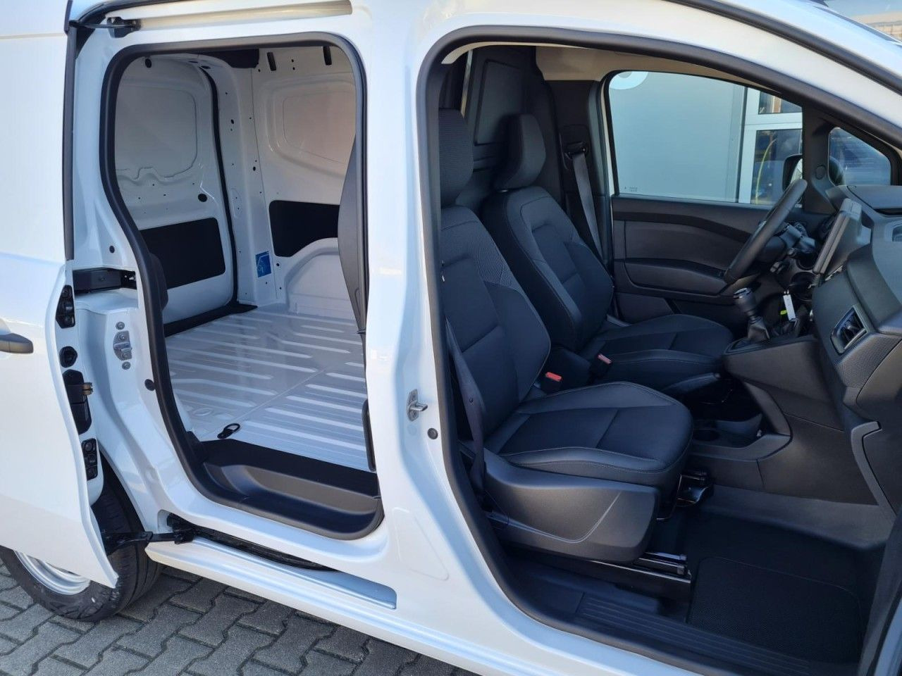 Renault Kangoo Van Start1.3 TCe 100 KLIMA TEMPOMAT - Small van: picture 4 Renault Kangoo Van Start1.3 TCe 100 KLIMA TEMPOMAT - Small van: picture 4