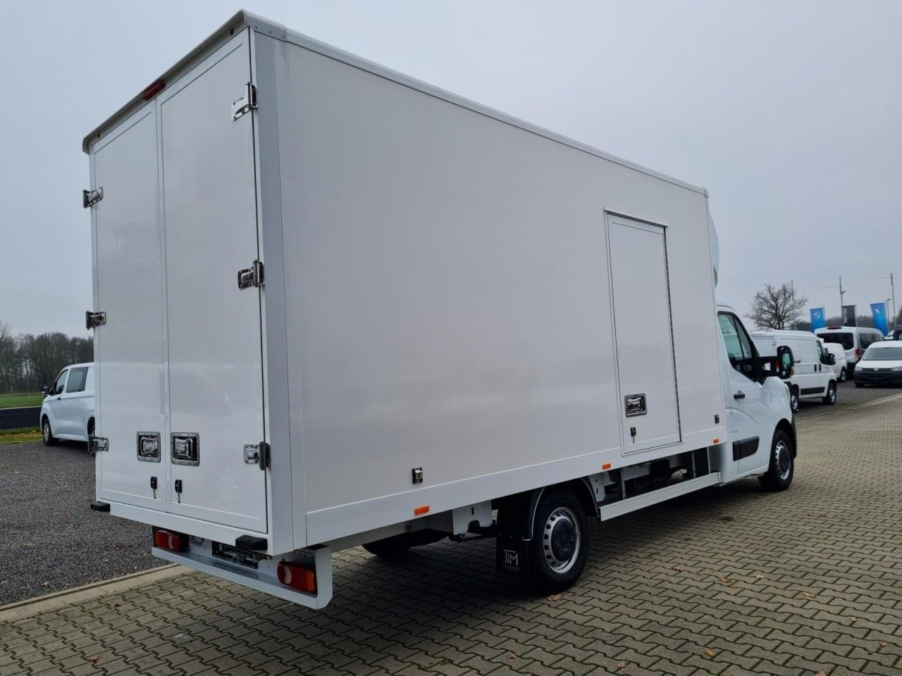 Renault Master 3,5t Koffer dCi 165 mit 10 Pal. Plätze - Closed box van: picture 5 Renault Master 3,5t Koffer dCi 165 mit 10 Pal. Plätze - Closed box van: picture 5