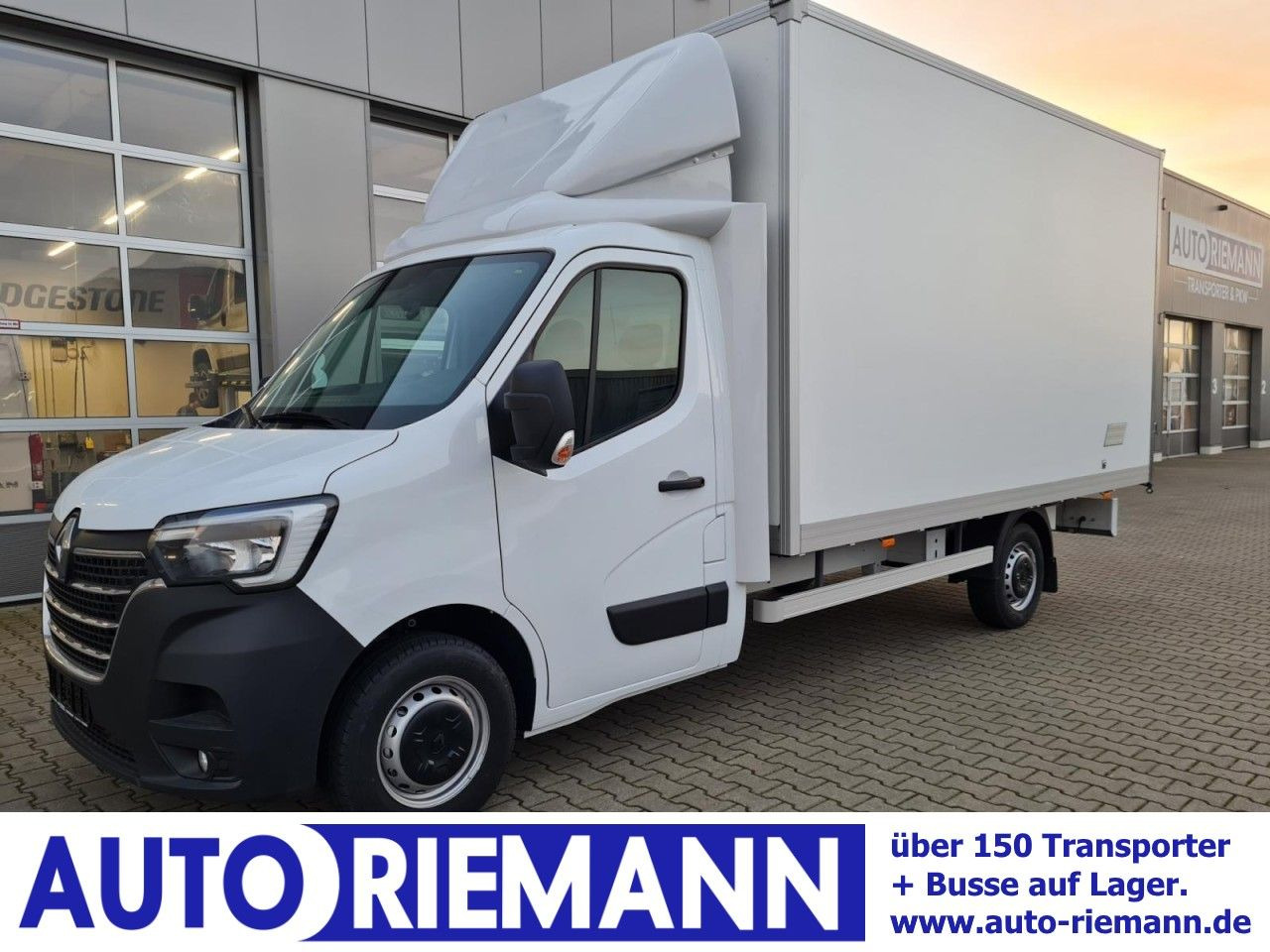 Renault Master 3.5t Möbel Koffer KLIMA LUFTFEDERUNG TEMP - Closed box van: picture 1 Renault Master 3.5t Möbel Koffer KLIMA LUFTFEDERUNG TEMP - Closed box van: picture 1