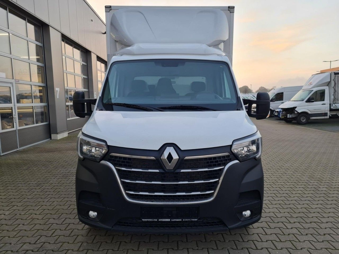 Renault Master 3.5t Möbel Koffer KLIMA LUFTFEDERUNG TEMP - Closed box van: picture 2 Renault Master 3.5t Möbel Koffer KLIMA LUFTFEDERUNG TEMP - Closed box van: picture 2