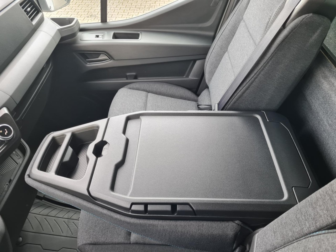 Curtain side van Renault Master Pritsche DCi 170 Schiebe Plane LBW Luftfederung: picture 14 Curtain side van Renault Master Pritsche DCi 170 Schiebe Plane LBW Luftfederung: picture 14