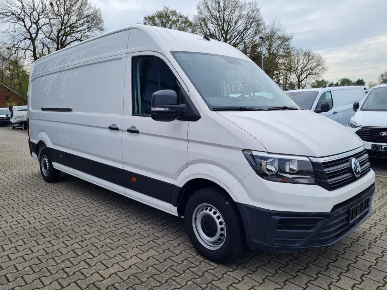 Volkswagen Crafter 35 Kasten lang L4H3 KLIMA NAVI_APP HOLZBODEN - Panel van: picture 3 Volkswagen Crafter 35 Kasten lang L4H3 KLIMA NAVI_APP HOLZBODEN - Panel van: picture 3