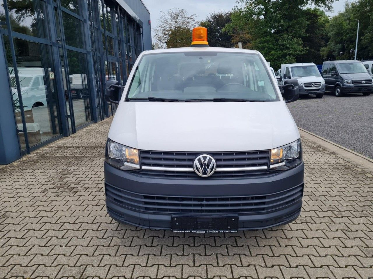 Volkswagen T6 Doka TDI LR AHK Leiterträger Klima STANDHEIZ - Open body delivery van: picture 2 Volkswagen T6 Doka TDI LR AHK Leiterträger Klima STANDHEIZ - Open body delivery van: picture 2