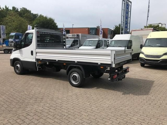 Iveco Daily 35S16HA8 3,0 Pritsche AHK 116 kW (158 ... - Open body delivery van: picture 5 Iveco Daily 35S16HA8 3,0 Pritsche AHK 116 kW (158 ... - Open body delivery van: picture 5