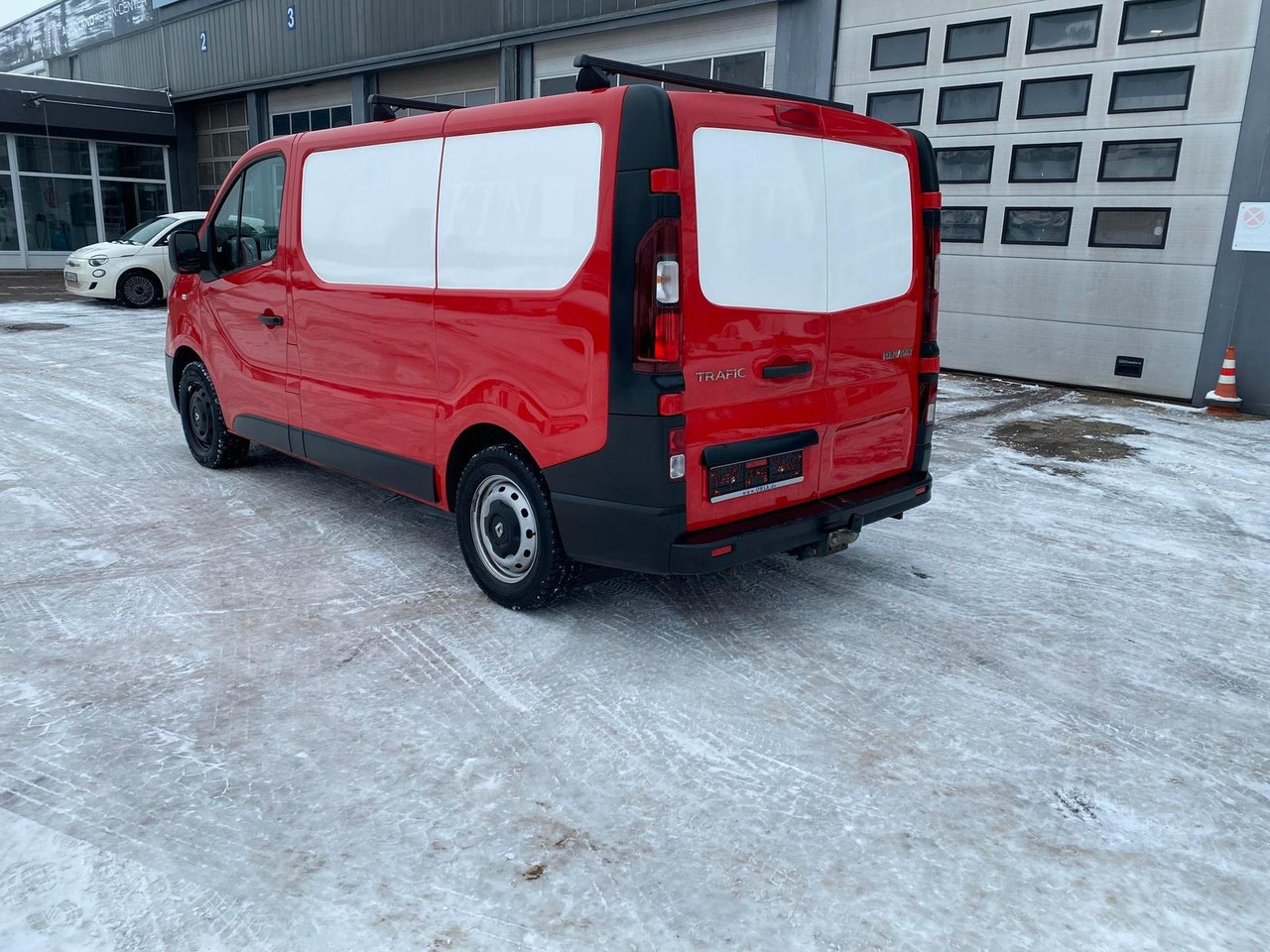 Renault Trafic Kastenwagen L1H1 2,8t Komfort 2,0 KLIM... - Small van: picture 3 Renault Trafic Kastenwagen L1H1 2,8t Komfort 2,0 KLIM... - Small van: picture 3