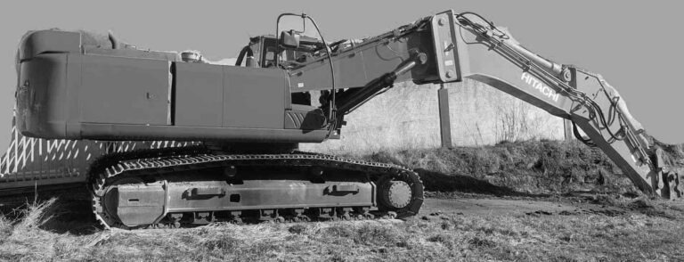 Hitachi KMC350 – Demolition excavator / Abbruchbagger - Excavator: picture 1 Hitachi KMC350 – Demolition excavator / Abbruchbagger - Excavator: picture 1