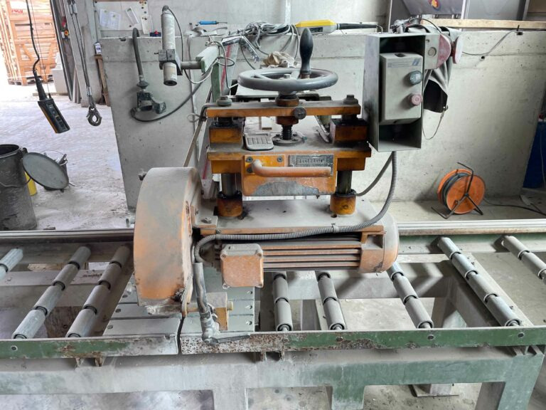 Löffler KS40 / 500 HV – crosscut saw / Ablängsäge - Machine tool: picture 1 Löffler KS40 / 500 HV – crosscut saw / Ablängsäge - Machine tool: picture 1