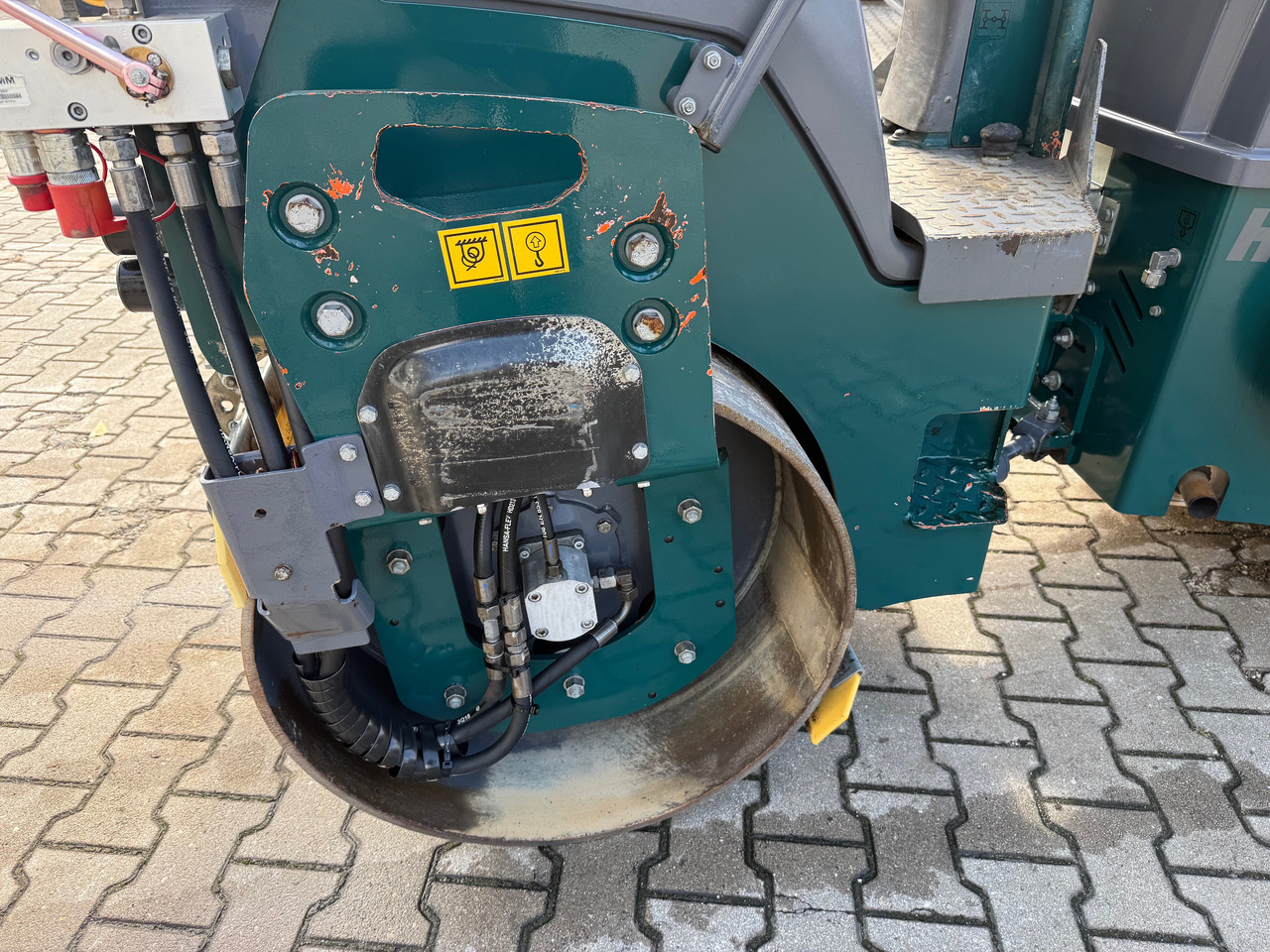 Road roller Hamm HD12 VV Tandemwalze mit Dach: picture 8