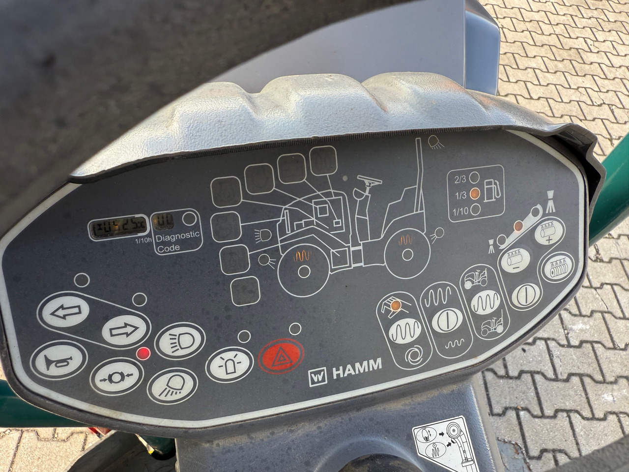 Road roller Hamm HD12 VV Tandemwalze mit Dach: picture 14
