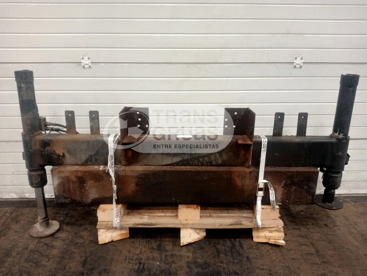 Estabilizador fijo a 2.000 mm - Attachment for Crane: picture 2 Estabilizador fijo a 2.000 mm - Attachment for Crane: picture 2