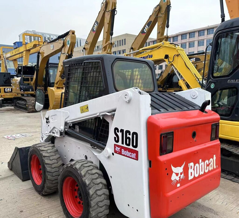 Bobcat S160 - Skid steer loader: picture 2 Bobcat S160 - Skid steer loader: picture 2