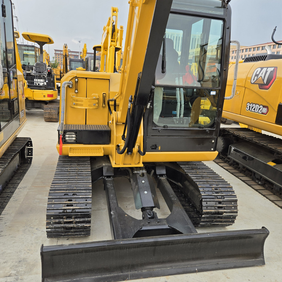 CATERPILLAR 306E2 - Mini excavator: picture 4 CATERPILLAR 306E2 - Mini excavator: picture 4