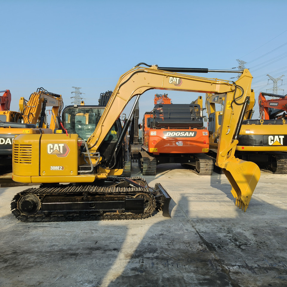 CATERPILLAR 308E2 - Mini excavator: picture 1 CATERPILLAR 308E2 - Mini excavator: picture 1
