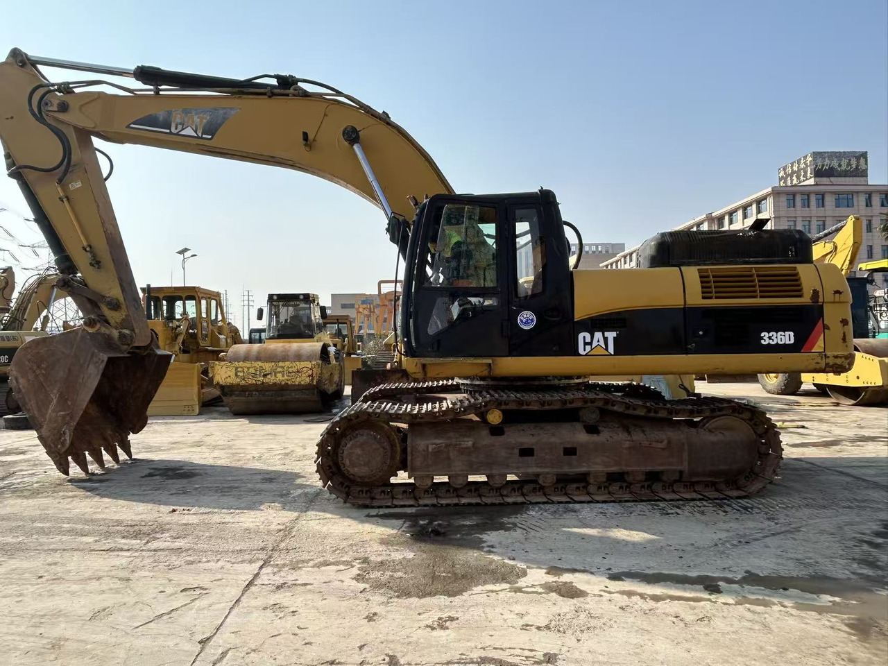 CATERPILLAR 336D - Excavator: picture 2 CATERPILLAR 336D - Excavator: picture 2