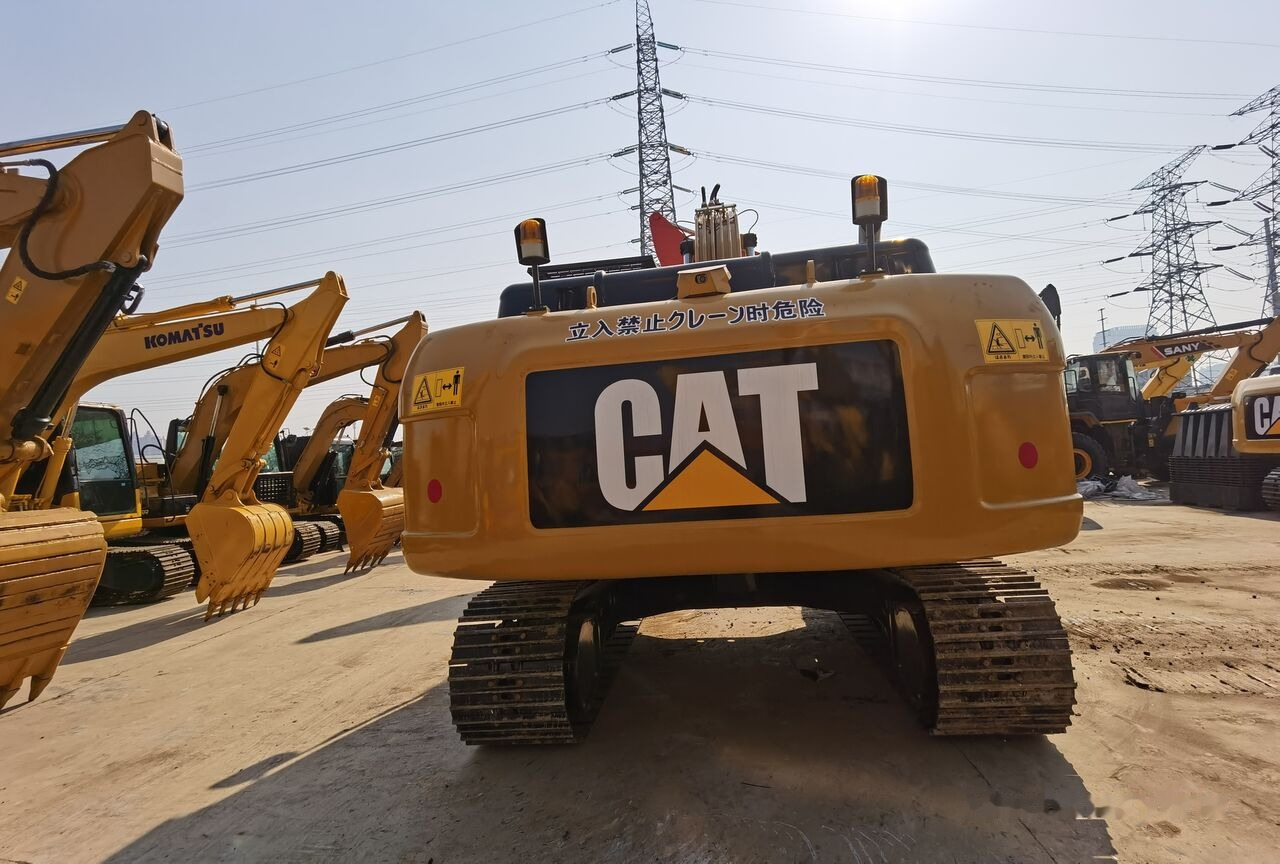 Caterpillar 324D2 - Crawler excavator: picture 3 Caterpillar 324D2 - Crawler excavator: picture 3