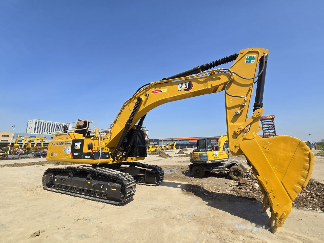 Crawler excavator Caterpillar 349D: picture 1