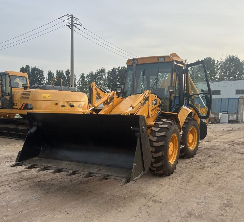 JCB 4CX - Backhoe loader: picture 4 JCB 4CX - Backhoe loader: picture 4