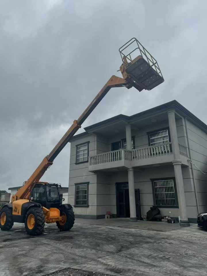 JCB 535-95 - Diesel forklift: picture 4 JCB 535-95 - Diesel forklift: picture 4