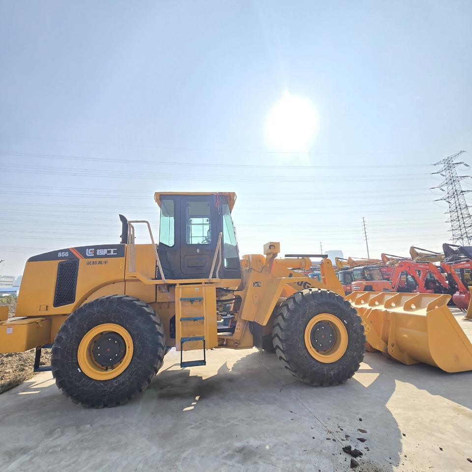 LIUGONG CLG856 - Wheel loader: picture 1 LIUGONG CLG856 - Wheel loader: picture 1