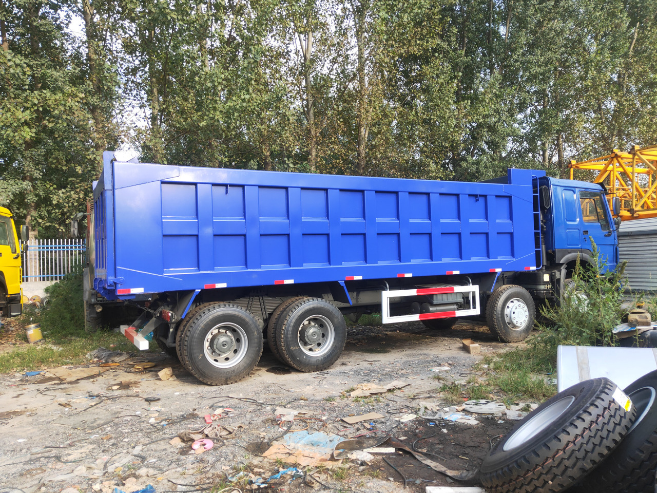 Tipper Sinotruk HOWO 371 8*4 Dump truck: picture 9