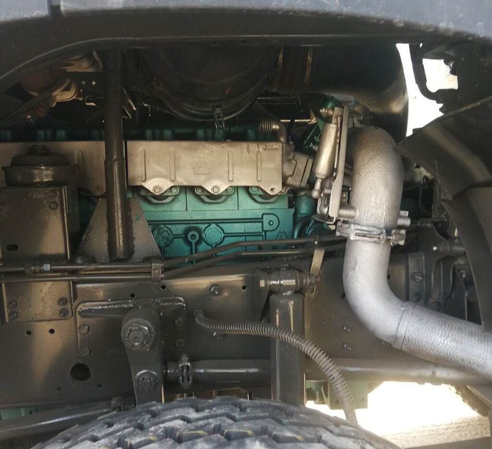 Tipper Sinotruk HOWO 375 8*4 Dump truck: picture 8