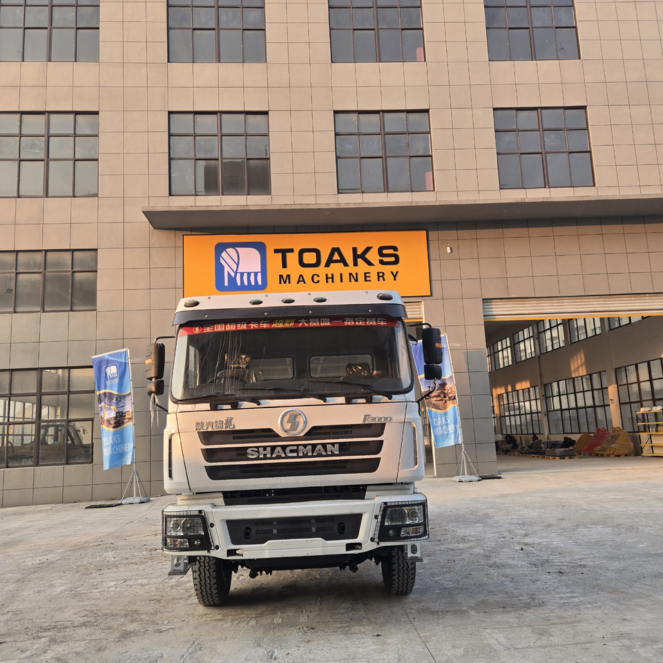 SHACMAN F3000 - Tractor unit: picture 3 SHACMAN F3000 - Tractor unit: picture 3