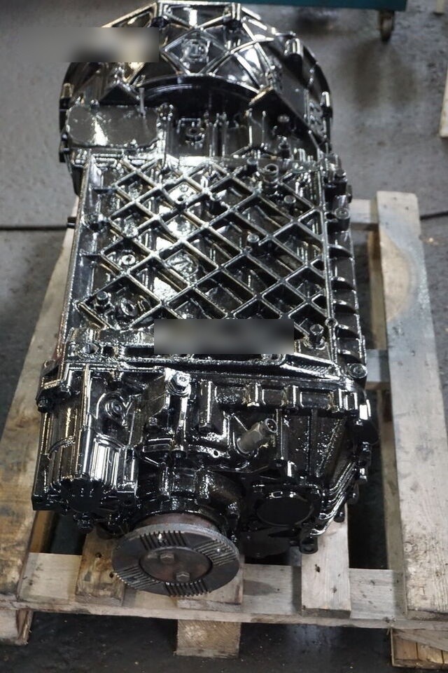 ZF (ZF 16S2220) MAN TGX truck - Gearbox for Truck: picture 5 ZF (ZF 16S2220) MAN TGX truck - Gearbox for Truck: picture 5