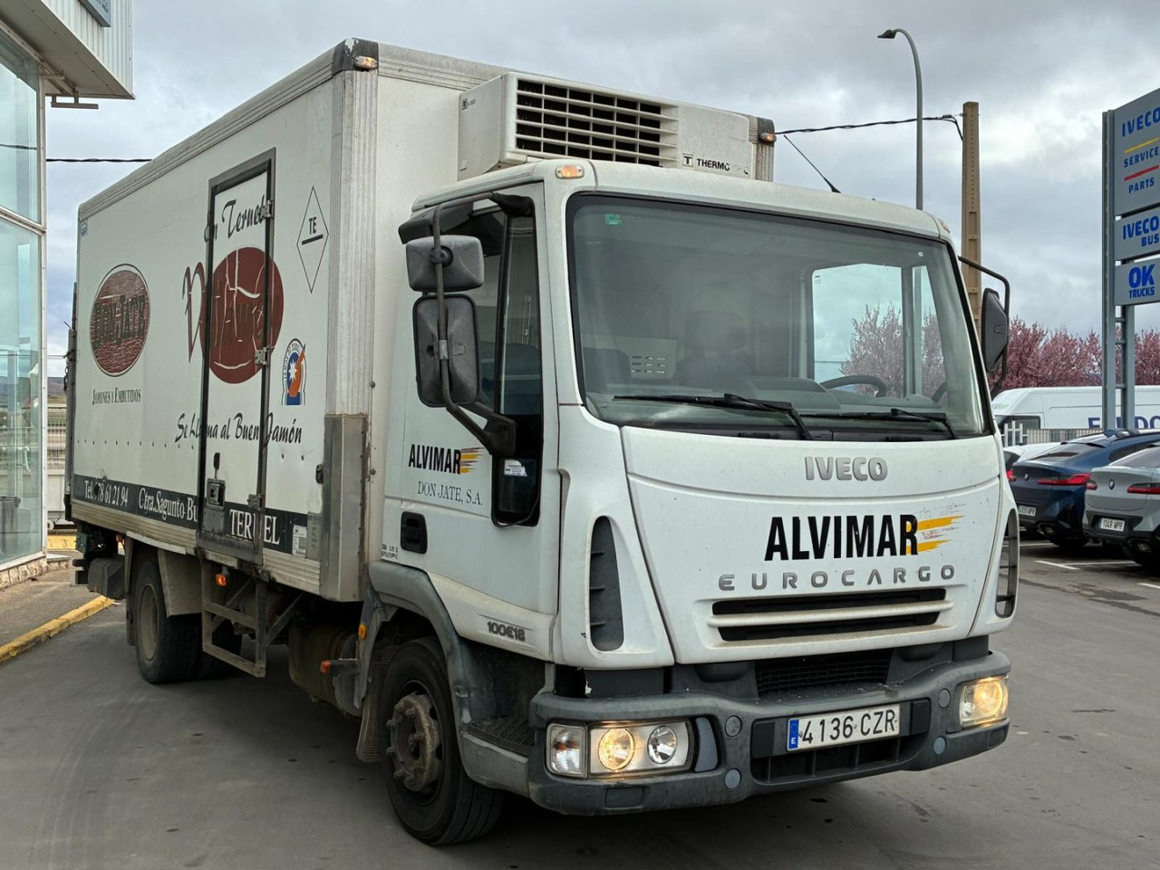 Caja cerrada IVECO Eurocargo ML 100 E18 P - Refrigerator truck: picture 3 Caja cerrada IVECO Eurocargo ML 100 E18 P - Refrigerator truck: picture 3
