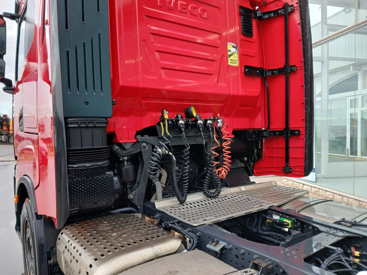 Cabeza Tractora IVECO 460 AUTOMATICO CON INTARDER - Tractor unit: picture 5 Cabeza Tractora IVECO 460 AUTOMATICO CON INTARDER - Tractor unit: picture 5