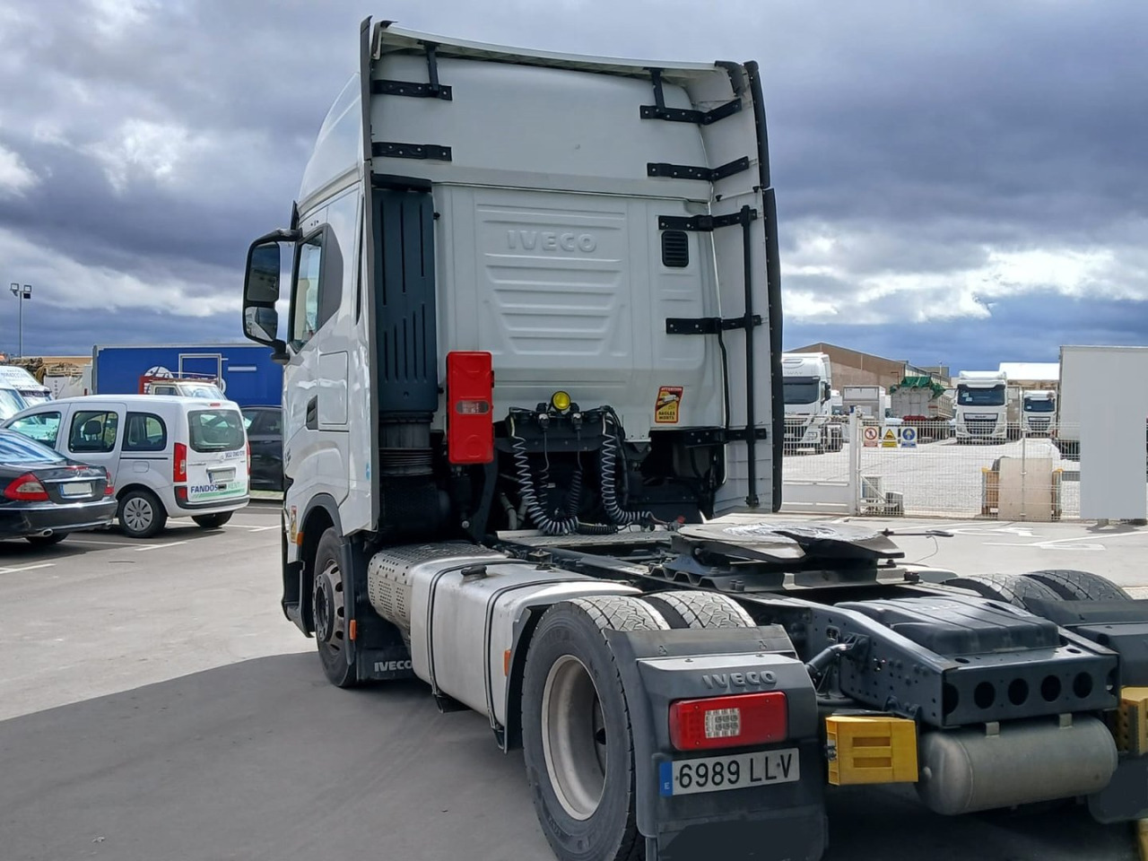 Cabeza Tractora IVECO 460 AUTOMATICO INTARDER ADR - Tractor unit: picture 4 Cabeza Tractora IVECO 460 AUTOMATICO INTARDER ADR - Tractor unit: picture 4