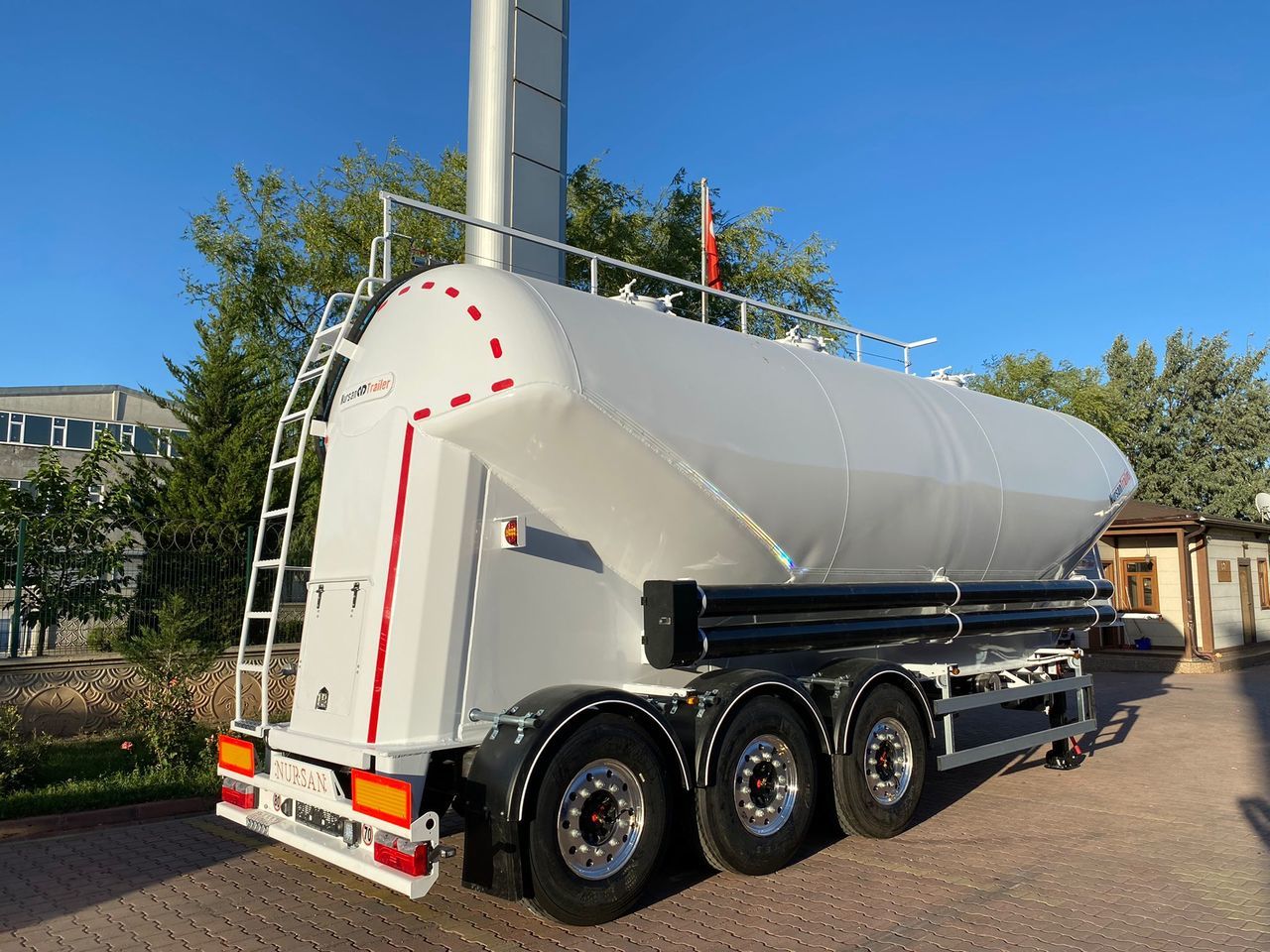 NURSAN Aluminium W Type Silo - Silo semi-trailer: picture 1 NURSAN Aluminium W Type Silo - Silo semi-trailer: picture 1