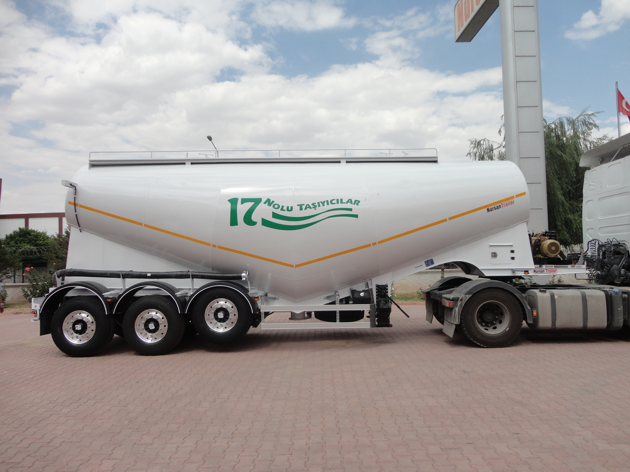 NURSAN Cement Bulker - Tanker semi-trailer: picture 2 NURSAN Cement Bulker - Tanker semi-trailer: picture 2