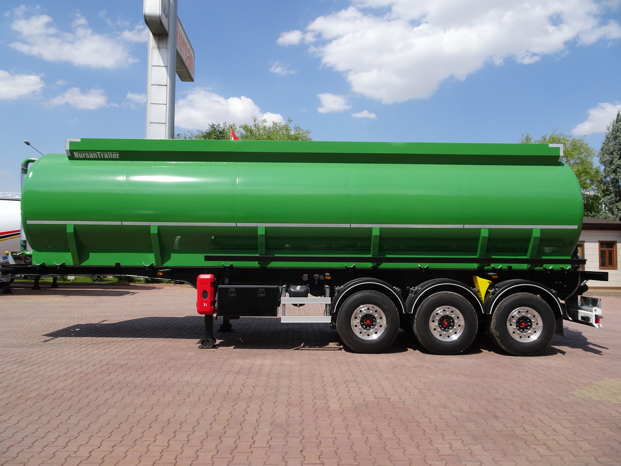 NURSAN Slurry Tanker - Tanker semi-trailer: picture 5 NURSAN Slurry Tanker - Tanker semi-trailer: picture 5