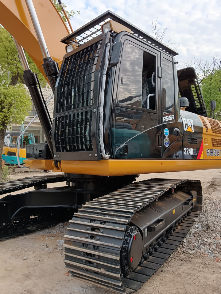 Crawler excavator CAT 324DL: picture 9 Crawler excavator CAT 324DL: picture 9