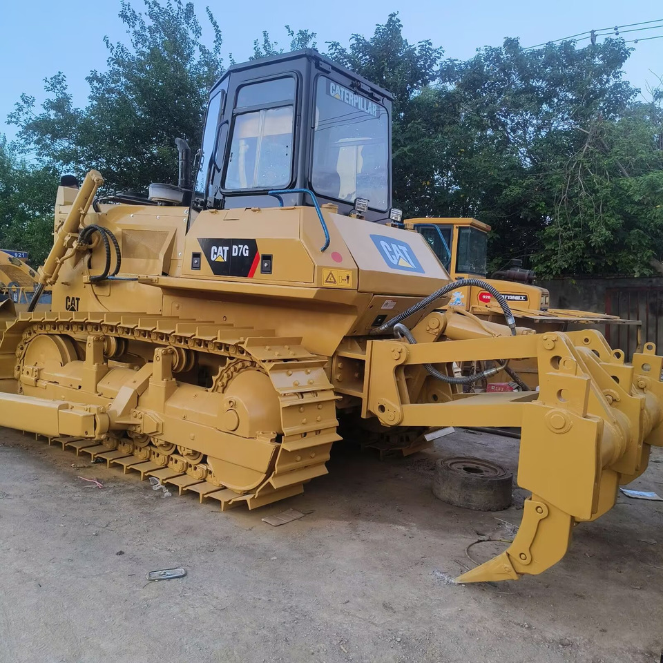 CAT D7G D6G - Bulldozer: picture 1 CAT D7G D6G - Bulldozer: picture 1