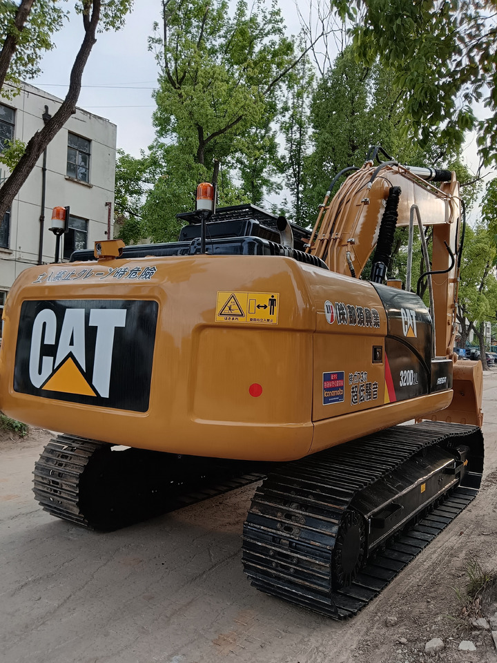 CATERPILLAR 320D 2 L CAT 320 GC - Crawler excavator: picture 4 CATERPILLAR 320D 2 L CAT 320 GC - Crawler excavator: picture 4
