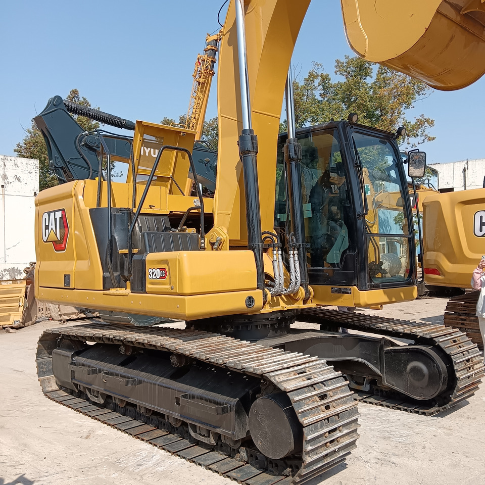 CATERPILLAR 320GC CAT 320 GC - Crawler excavator: picture 2 CATERPILLAR 320GC CAT 320 GC - Crawler excavator: picture 2