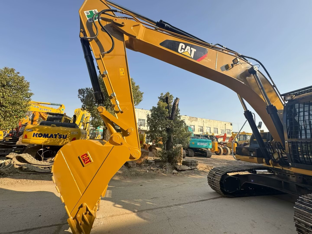 CATERPILLAR 330D2L CAT 330D - Crawler excavator: picture 2 CATERPILLAR 330D2L CAT 330D - Crawler excavator: picture 2