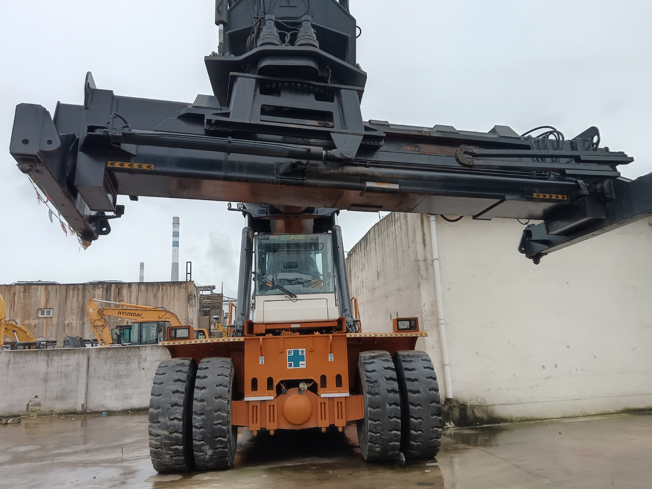 CVS FERRARI 278 Ferrari F 278.6 - Reach stacker: picture 4 CVS FERRARI 278 Ferrari F 278.6 - Reach stacker: picture 4