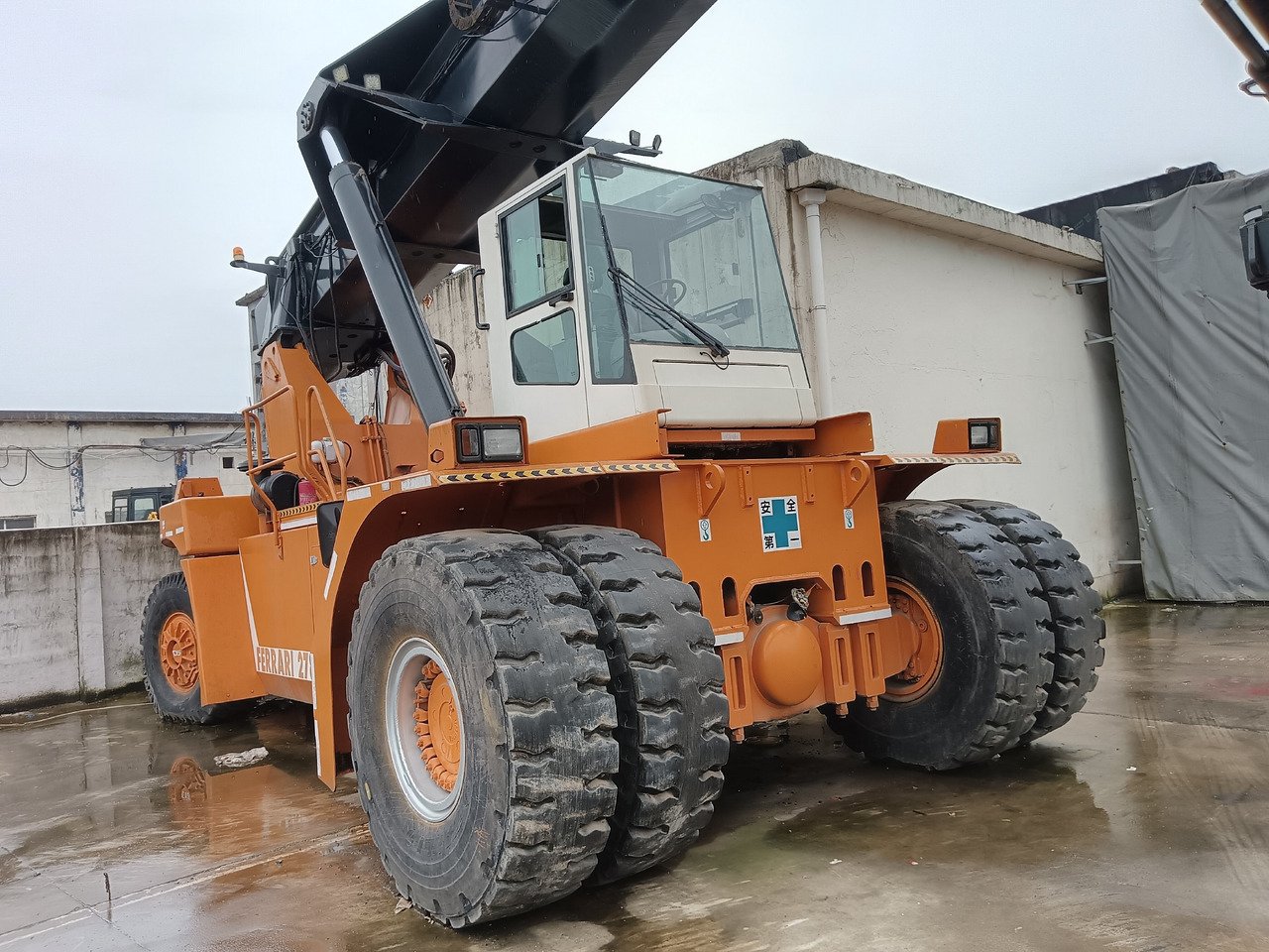 CVS FERRARRI F278.6 Ferrarri 278 - Reach stacker: picture 3 CVS FERRARRI F278.6 Ferrarri 278 - Reach stacker: picture 3