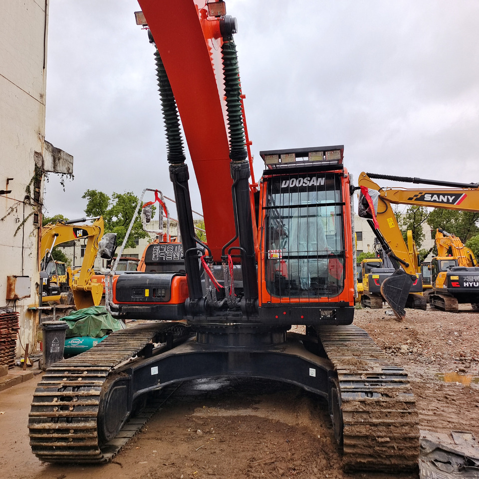 DOOSAN DX340LC-9C DX 340 LCA - Crawler excavator: picture 1 DOOSAN DX340LC-9C DX 340 LCA - Crawler excavator: picture 1