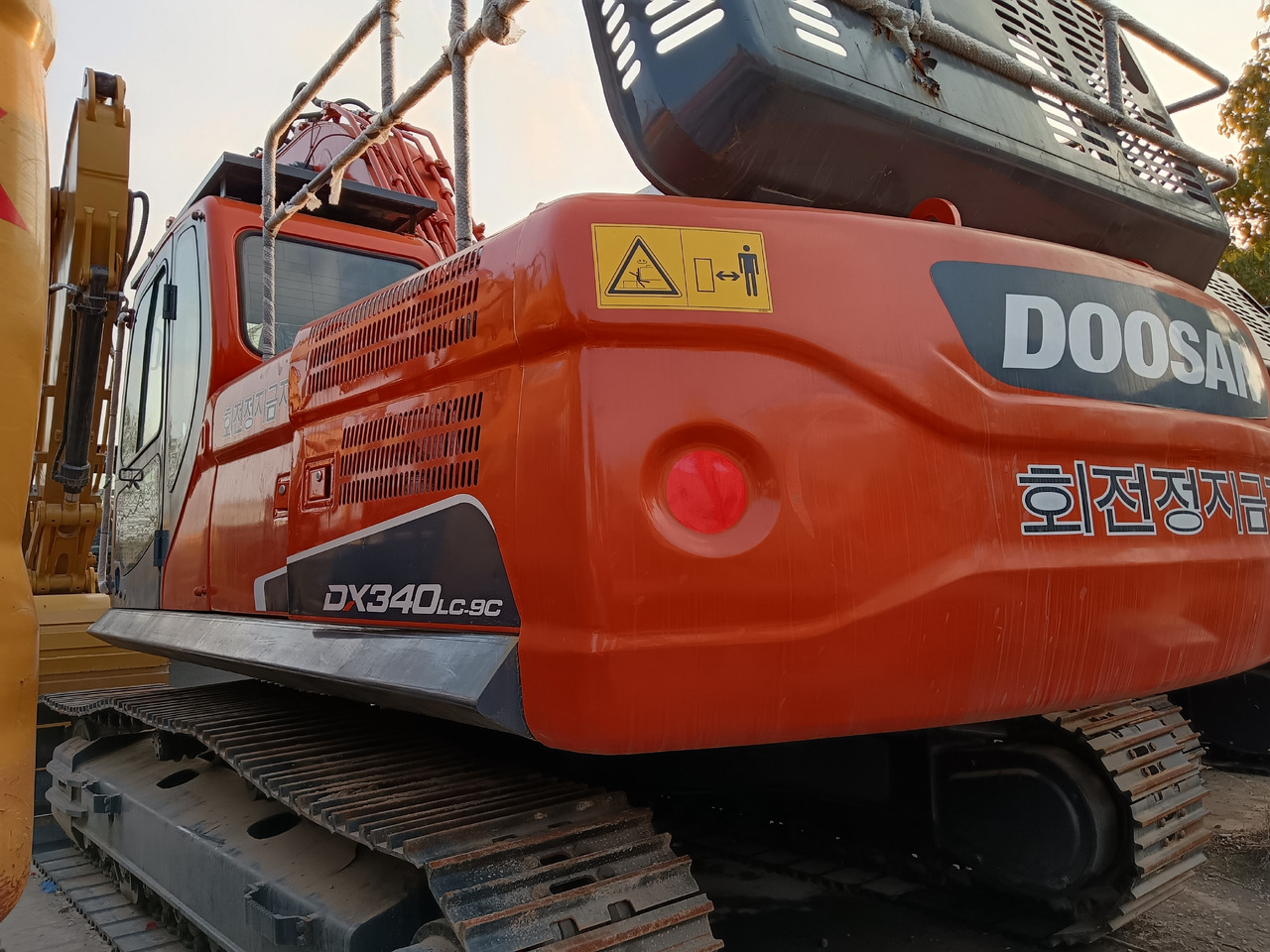 DOOSAN DX340LC-9C DX340 LCA - Crawler excavator: picture 1 DOOSAN DX340LC-9C DX340 LCA - Crawler excavator: picture 1