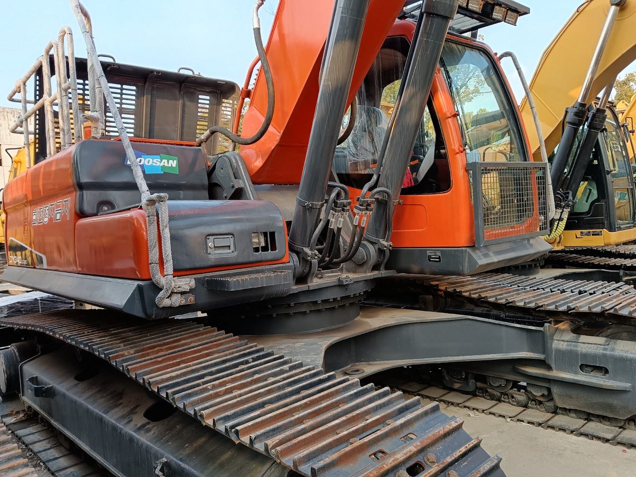 DOOSAN DX340LC-9C DX340 LCA - Crawler excavator: picture 5 DOOSAN DX340LC-9C DX340 LCA - Crawler excavator: picture 5