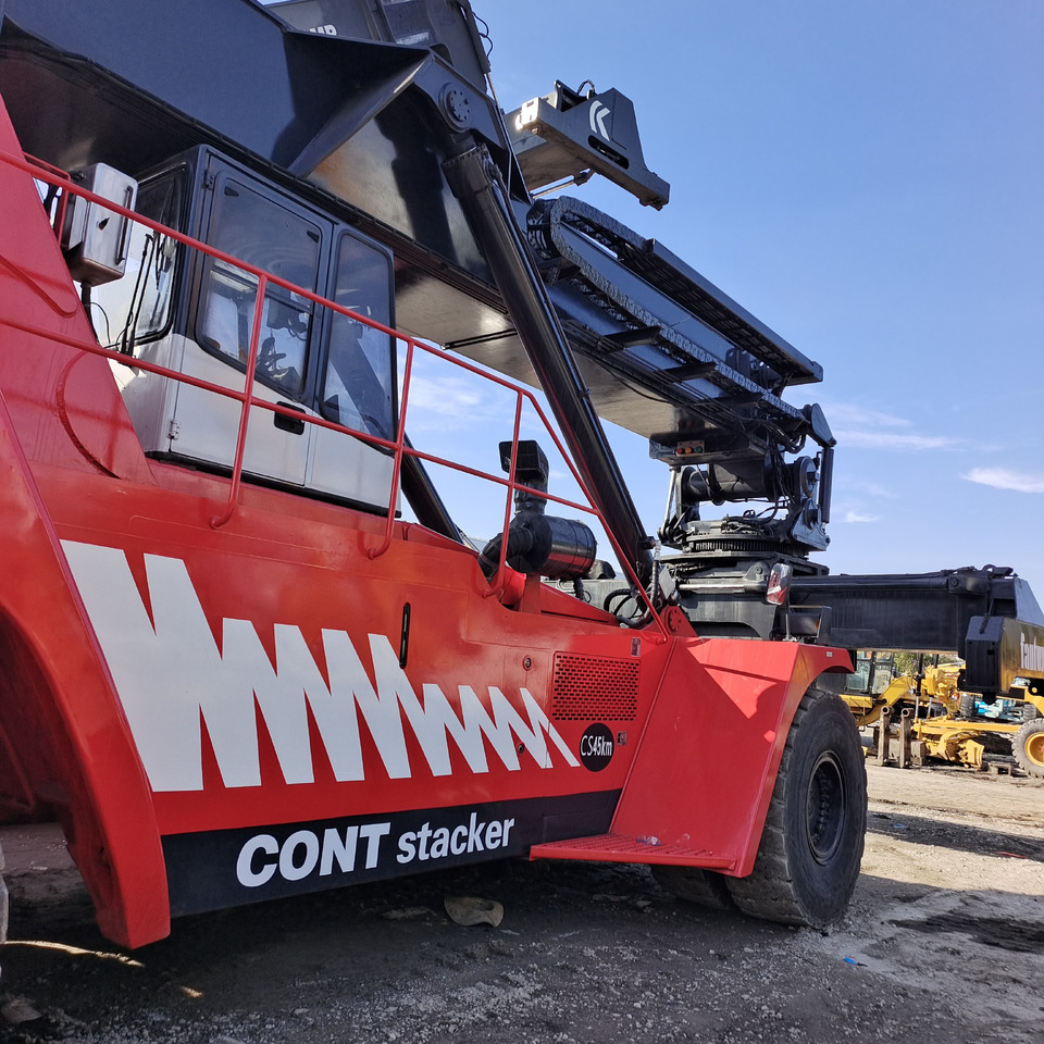 Reach stacker FANTUZZI CS45KMHD: picture 9