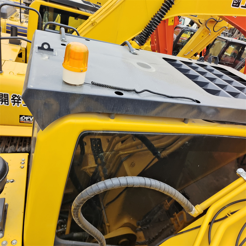 Crawler excavator KOMATSU PC210LC-8  PC 210 LC - 8: picture 16