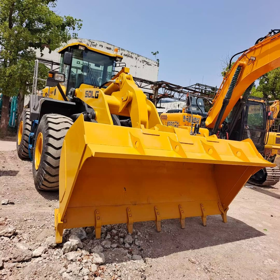 Wheel loader SDLG 956L: picture 13