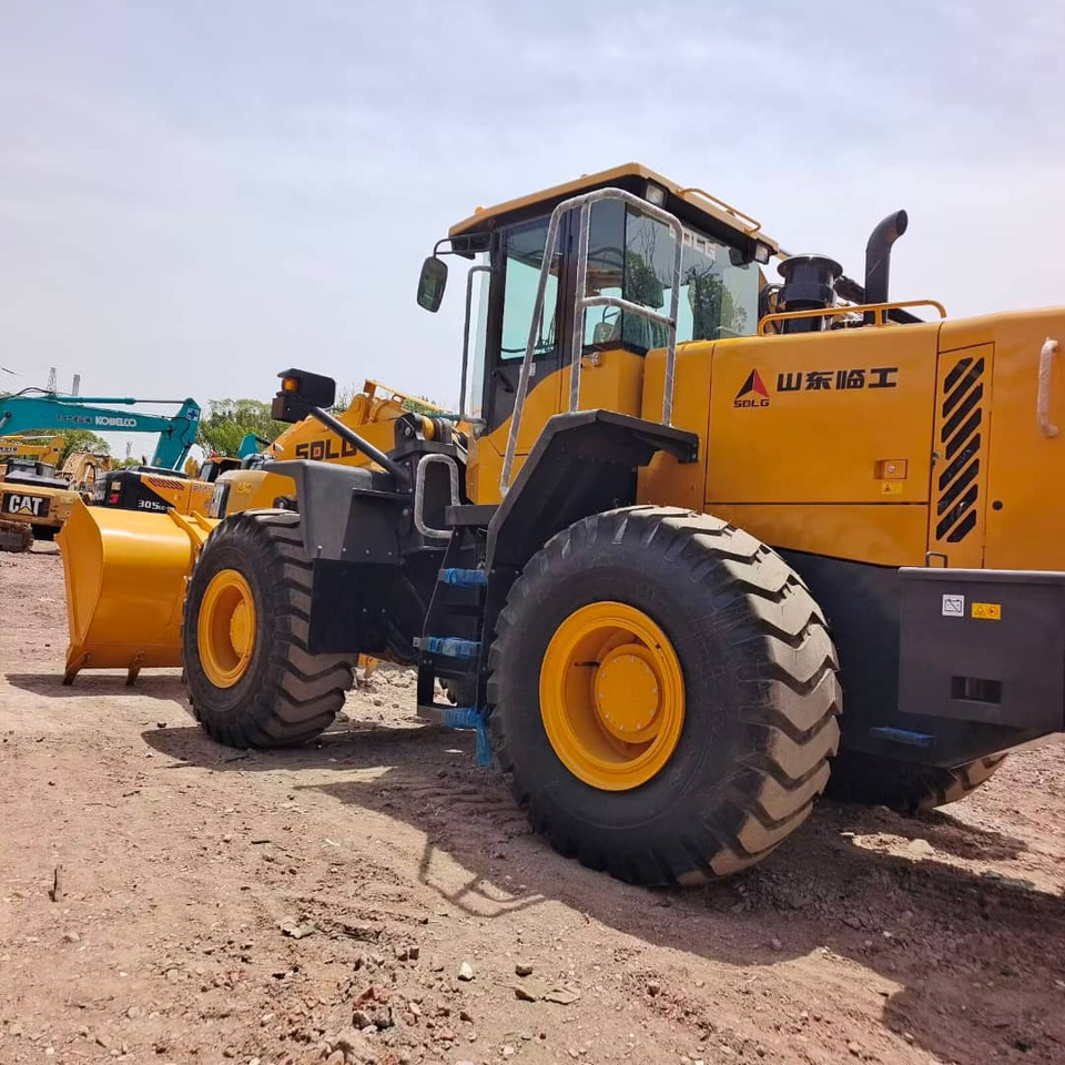 Wheel loader SDLG 956L: picture 8