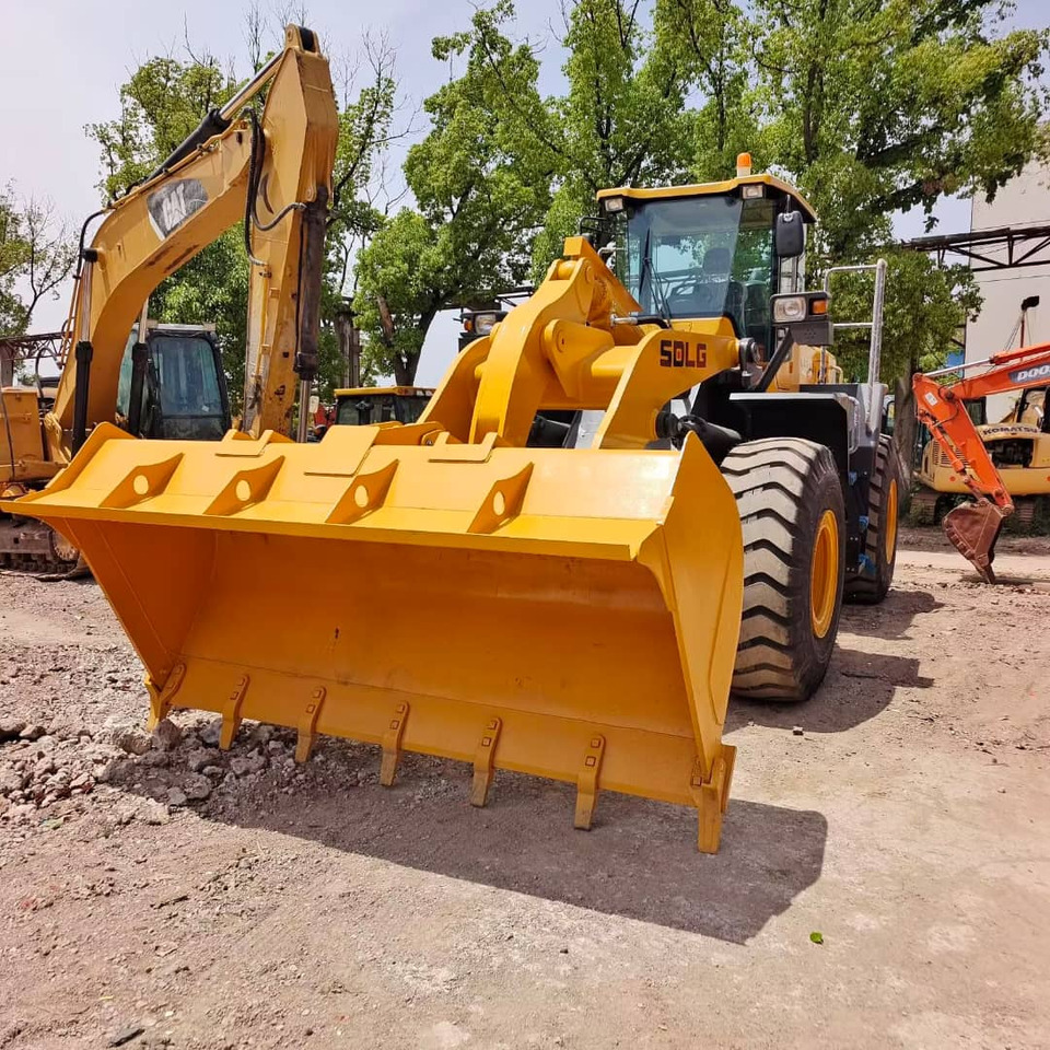 Wheel loader SDLG 956L: picture 15