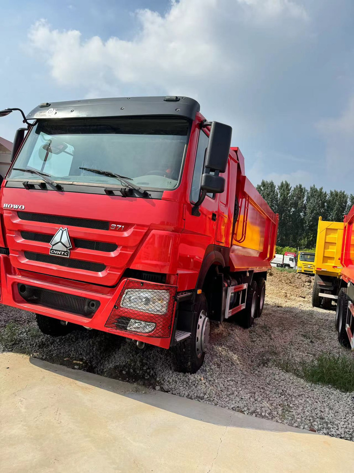 SINOTRUK HOWO 6*4 - Tipper: picture 5 SINOTRUK HOWO 6*4 - Tipper: picture 5