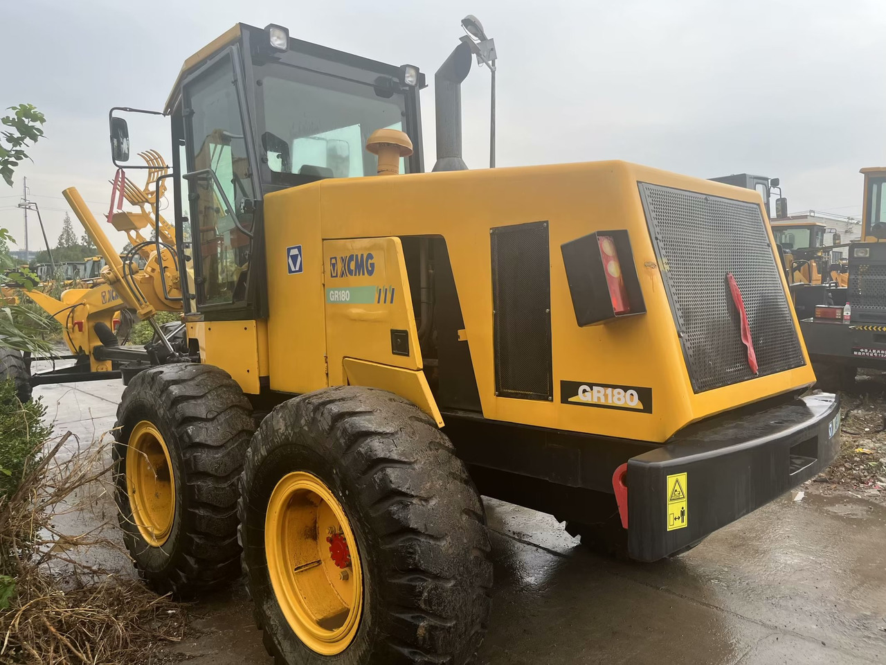 XCMG GR180 - Grader: picture 3 XCMG GR180 - Grader: picture 3